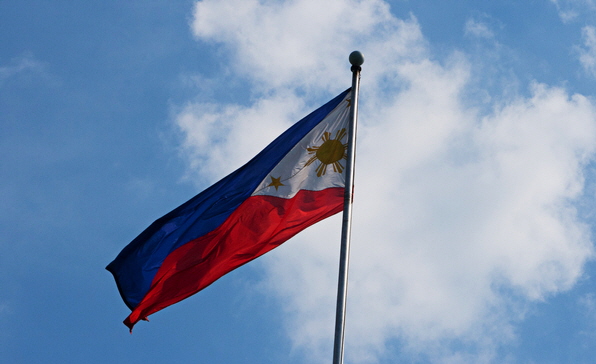 [이슈트렌드] 필리핀, 경제 침체 막기 위한 후속 조치 계속