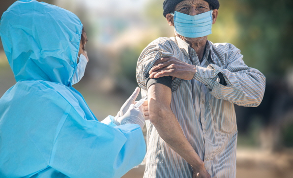 [동향세미나] 인도 코로나 19 백신 공급 및 접종 현황