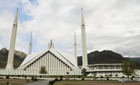 [이슈트렌드] 파키스탄 의회, 임란 칸 총리 축출... 새 총리 임명