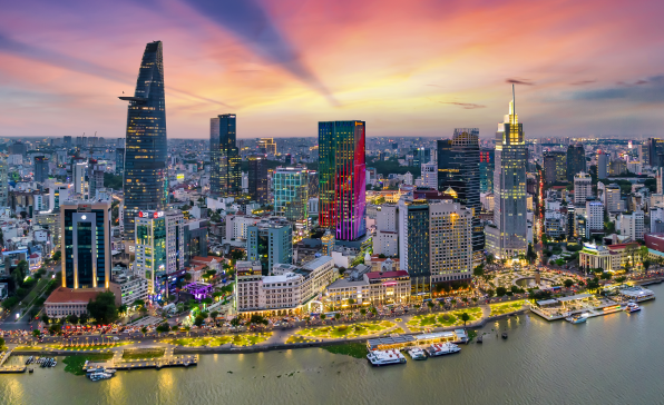[전문가오피니언] 베트남 경제의 활력소 FDI: 지금까지의 유치 현황과 미래 전망