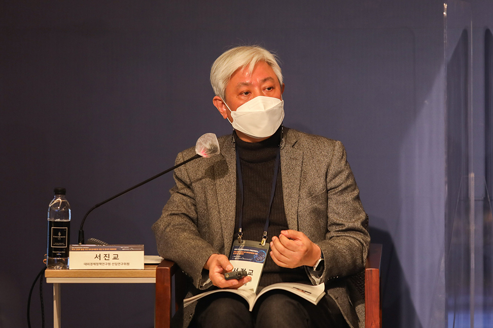 美 신정부 출범 이후 대외환경 전망 및 한국의 대응방안 논의 사진9